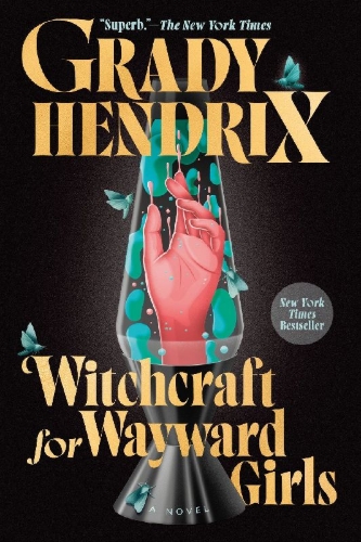 Buchcover und Innenansicht für das Buch: Witchcraft for Wayward Girls