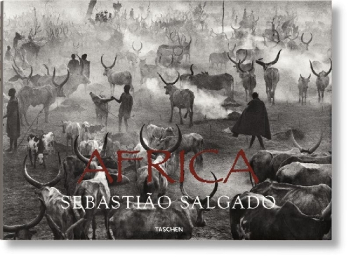 Buchcover und Innenansicht für das Buch: Sebastião Salgado. Africa