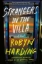 Buchcover und Innenansicht für das Buch: Strangers in the Villa