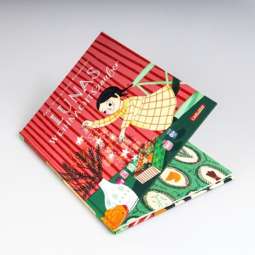 Buchcover und Innenansicht für das Buch: Lunas Weihnachtszauber