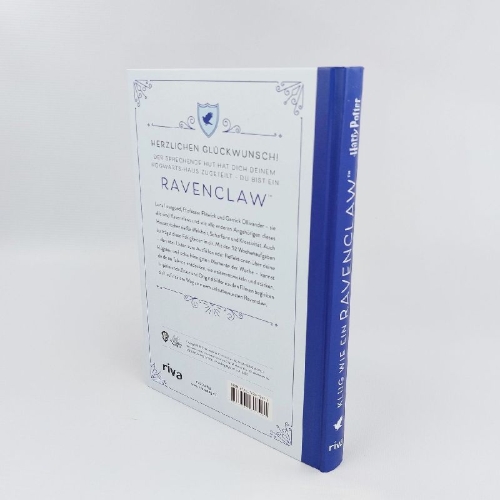 Buchcover und Innenansicht für das Buch: Harry Potter: Klug wie ein Ravenclaw