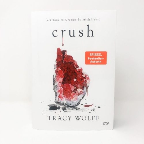 Buchcover und Innenansicht für das Buch: Crush
