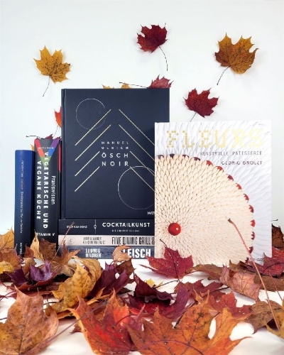 Buchcover und Innenansicht für das Buch: Ösch Noir