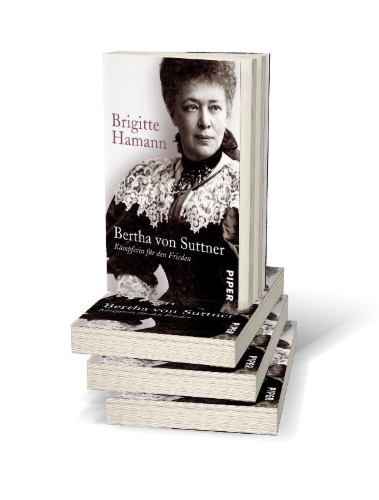 Buchcover und Innenansicht für das Buch: Bertha von Suttner
