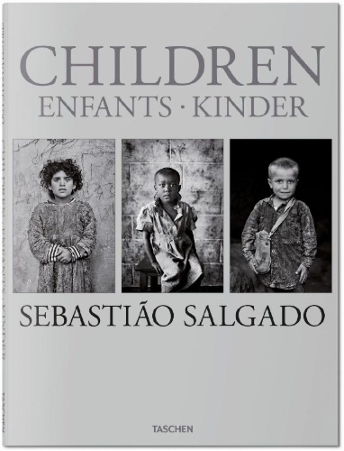 Buchcover und Innenansicht für das Buch: Sebastião Salgado. Children