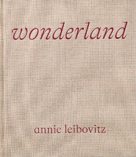 Buchcover und Innenansicht für das Buch: Wonderland