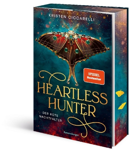 Buchcover und Innenansicht für das Buch: Crimson Moth Book 1