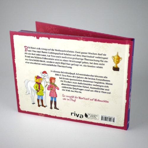 Buchcover und Innenansicht für das Buch: Bibi & Tina - Der Weihnachtswettkampf