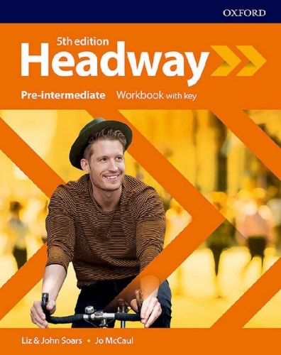 Buchcover und Innenansicht für das Buch: Headway: Pre-Intermediate. Workbook with Key