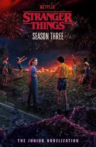 Buchcover und Innenansicht für das Buch: Stranger Things: Season Three