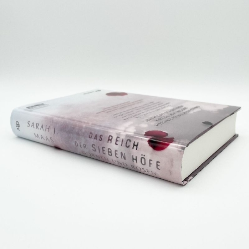 Buchcover und Innenansicht für das Buch: A Court of Thorns and Roses