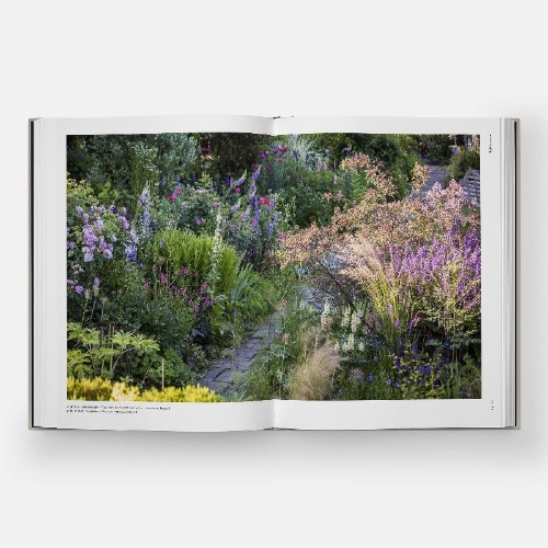 Buchcover und Innenansicht für das Buch: The Seasonal Gardener