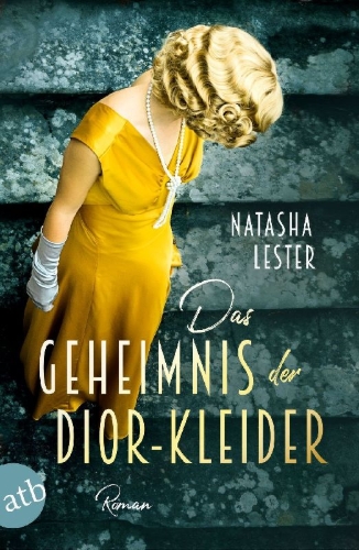 Buchcover und Innenansicht für das Buch: The Paris Secret
