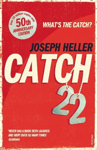 Buchcover und Innenansicht für das Buch: Catch-22: 50th Anniversary Edition