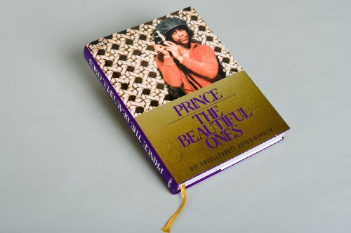 Buchcover und Innenansicht für das Buch: The Beautiful Ones