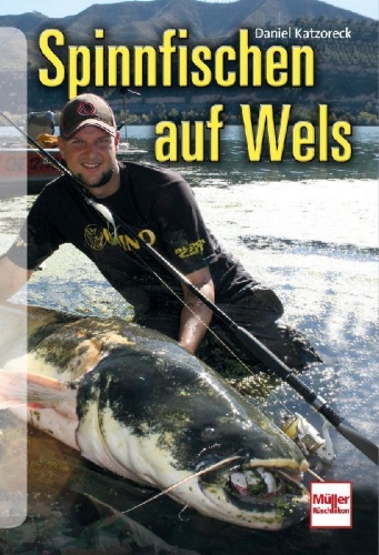 Buchcover und Innenansicht für das Buch: Spinnfischen auf Wels