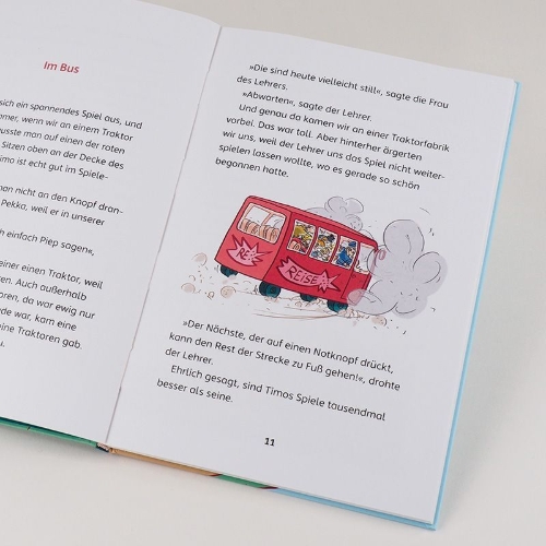 Buchcover und Innenansicht für das Buch: Ella luokkaretkellä