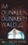 Buchcover und Innenansicht für das Buch: In A Dark, Dark Wood