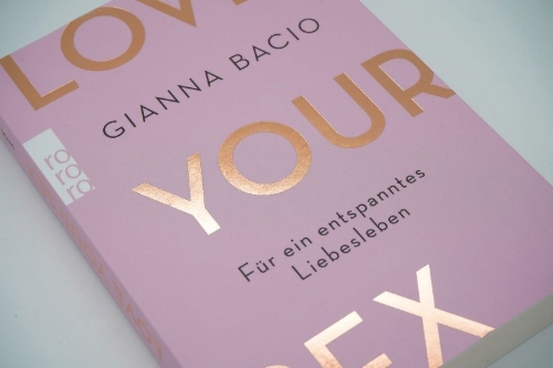 Buchcover und Innenansicht für das Buch: Love Your Sex