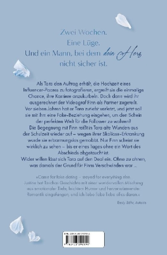 Buchcover und Innenansicht für das Buch: 13 Polaroids of Us - Based on Tascha's Story