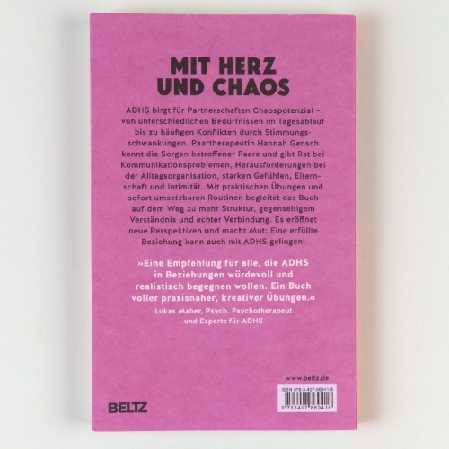 Buchcover und Innenansicht für das Buch: ADHS in love