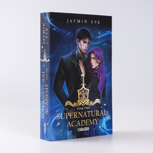 Buchcover und Innenansicht für das Buch: Supernatural Academy: Year Two