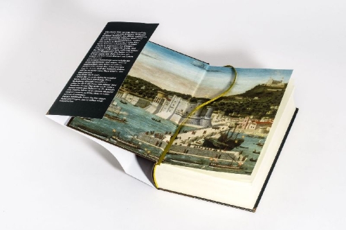 Buchcover und Innenansicht für das Buch: En el Amor y la Guerra