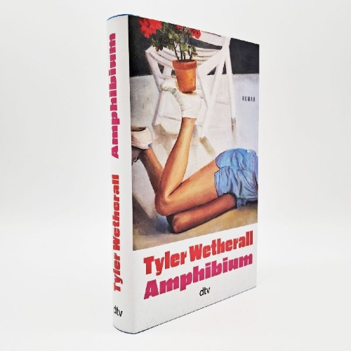 Buchcover und Innenansicht für das Buch: Amphibian