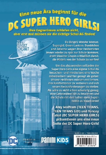 Buchcover und Innenansicht für das Buch: DC Super Hero Girls - At Metropolis High