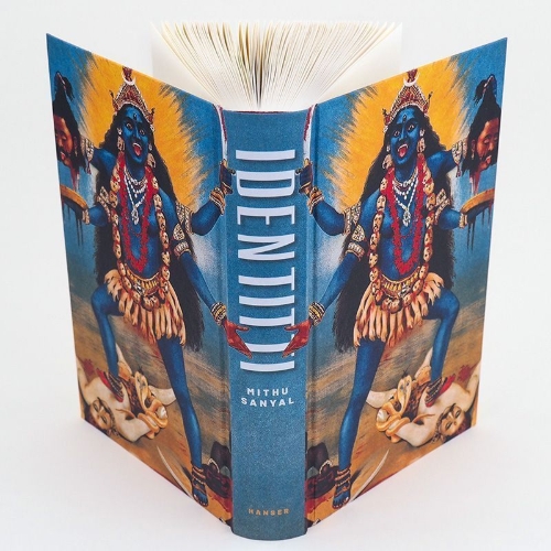 Buchcover und Innenansicht für das Buch: Identitti