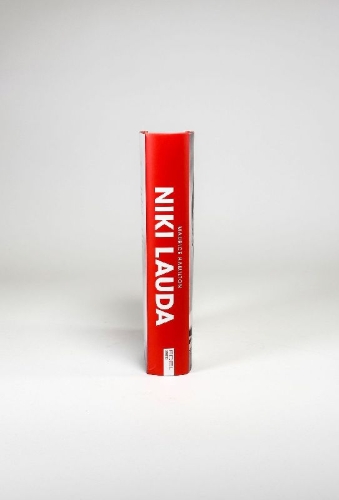 Buchcover und Innenansicht für das Buch: Niki Lauda "Es ist nicht einfach, perfekt zu sein"