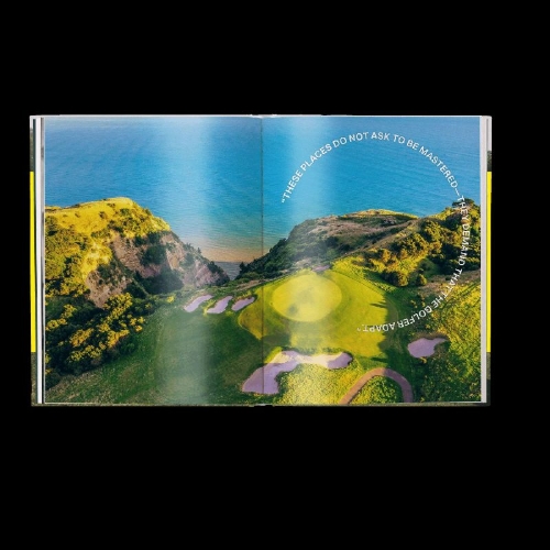 Buchcover und Innenansicht für das Buch: Off Course