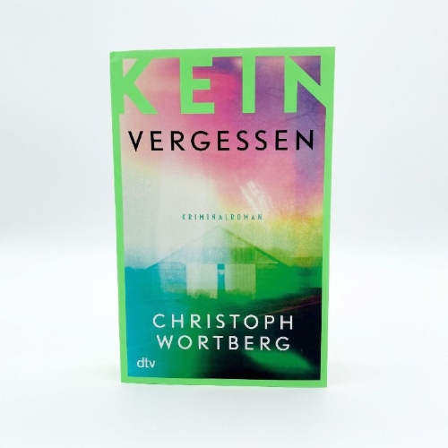 Buchcover und Innenansicht für das Buch: Kein Vergessen
