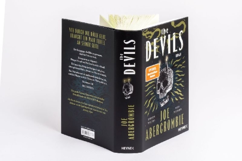 Buchcover und Innenansicht für das Buch: The Devils Book 1