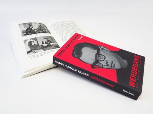 Buchcover und Innenansicht für das Buch: Werdegang. Die Autobiographie
