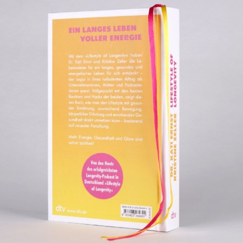 Buchcover und Innenansicht für das Buch: Lifestyle of Longevity