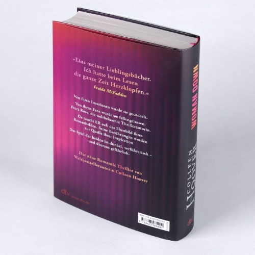 Buchcover und Innenansicht für das Buch: Woman Down