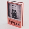 Buchcover und Innenansicht für das Buch: Vivian