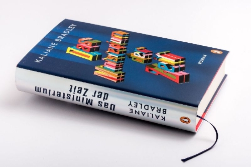 Buchcover und Innenansicht für das Buch: The Ministry of Time