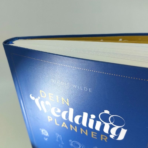 Buchcover und Innenansicht für das Buch: Dein Wedding Planner