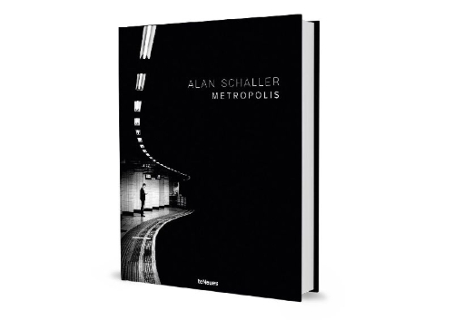 Buchcover und Innenansicht für das Buch: Metropolis