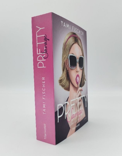 Buchcover und Innenansicht für das Buch: Pretty Savage - Süßer als Verrat