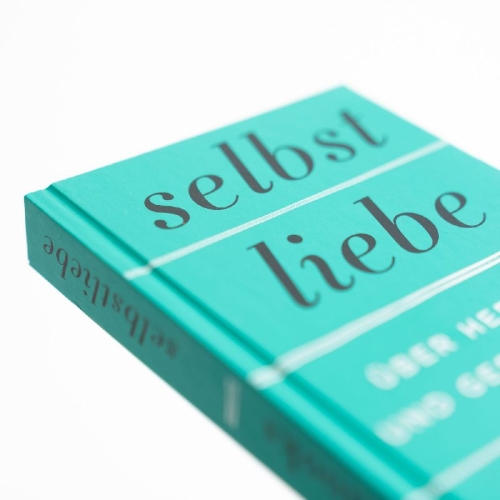 Buchcover und Innenansicht für das Buch: salvation