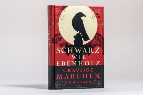 Buchcover und Innenansicht für das Buch: Schwarz wie Ebenholz. Grausige Märchen und Sagen
