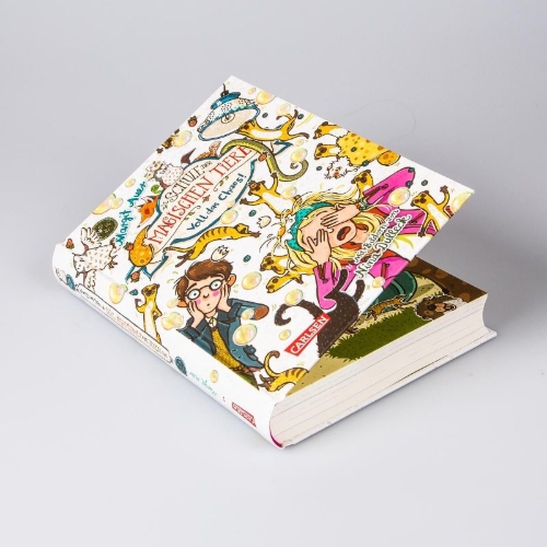 Buchcover und Innenansicht für das Buch: Die Schule der magischen Tiere 12: Voll das Chaos!