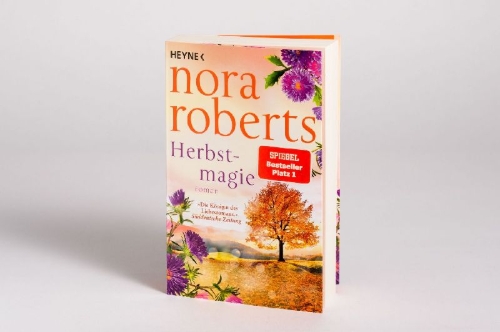 Buchcover und Innenansicht für das Buch: Savor the Moment (Bride Quartet 3)