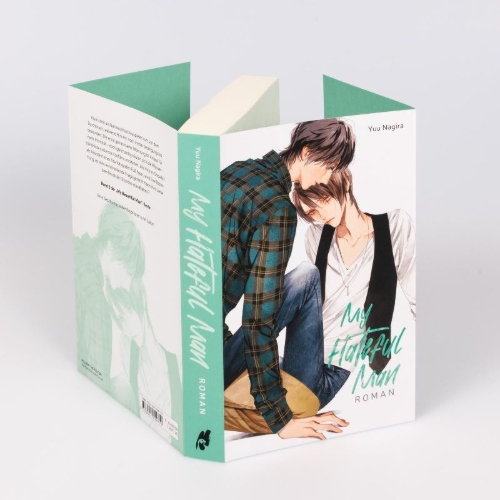 Buchcover und Innenansicht für das Buch: UTSUKUSHII KARE