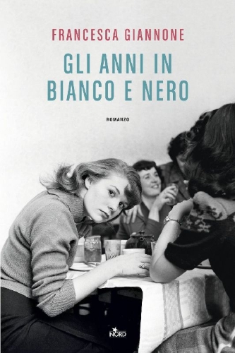 Buchcover und Innenansicht für das Buch: Gli anni in bianco e nero