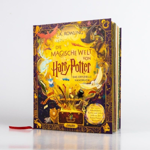 Buchcover und Innenansicht für das Buch: The Harry Potter Wizarding World Almanac