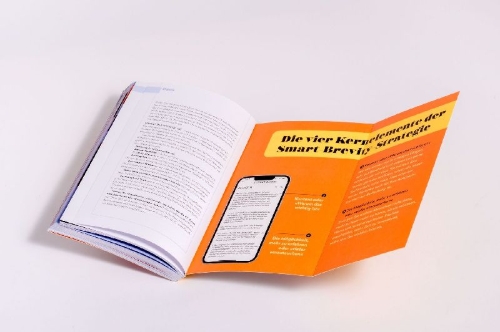 Buchcover und Innenansicht für das Buch: Smart Brevity